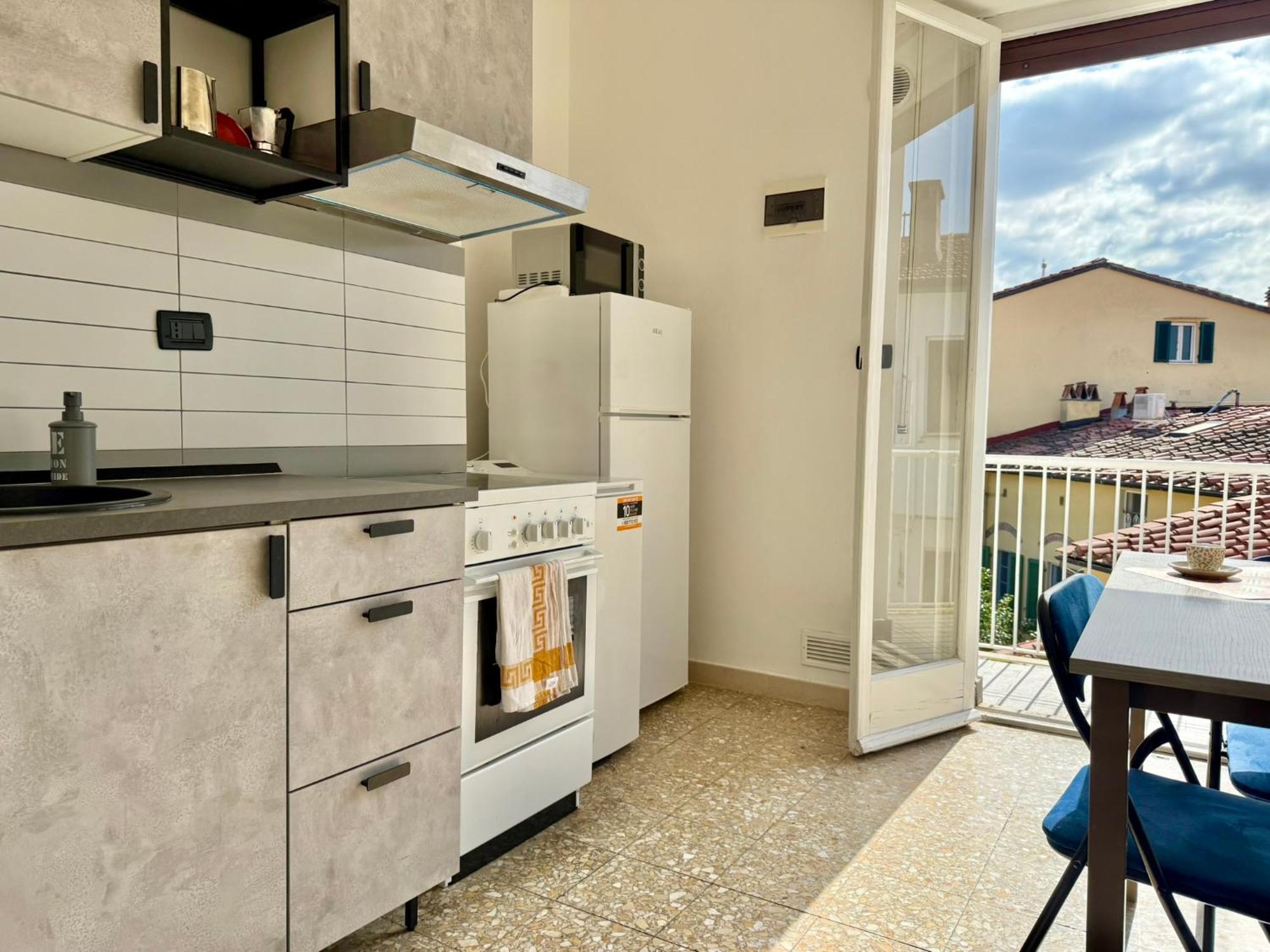 Attico Terrazza Vista Panoramica Lungarni Pisani Apartment Exterior photo