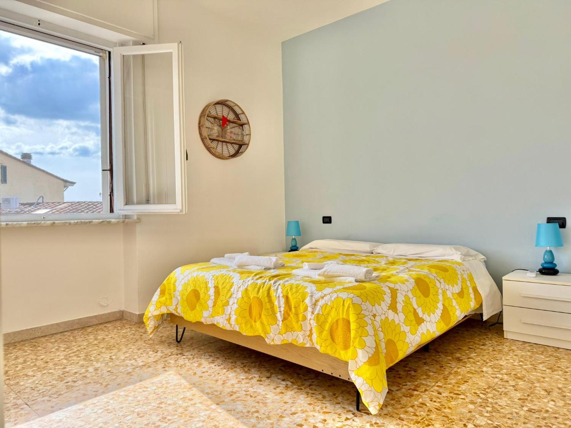 Attico Terrazza Vista Panoramica Lungarni Pisani Apartment Exterior photo
